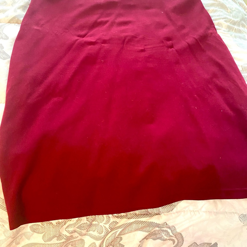 Red Stretch, pencil skirt